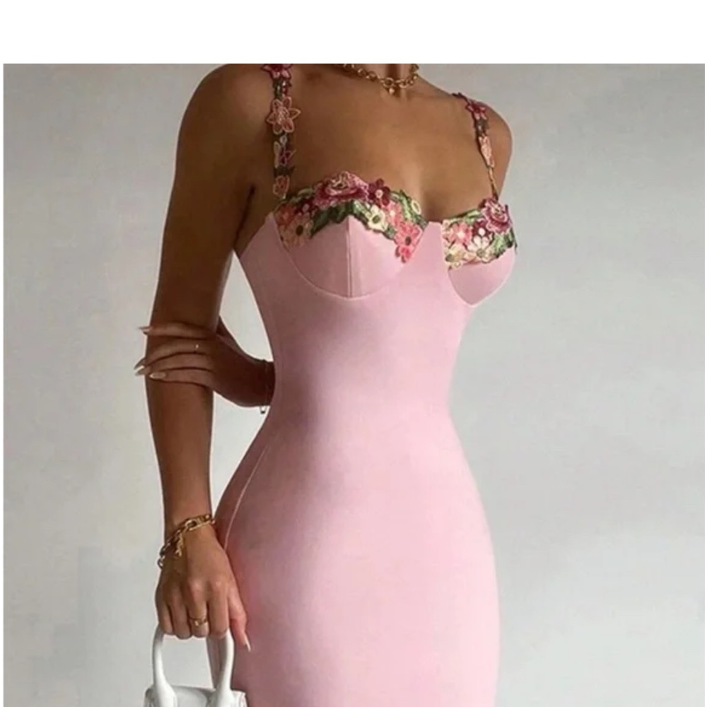 Women's Fashion Floral Embroidery Cami Dress